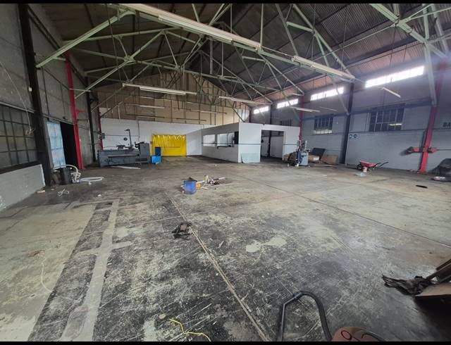 400M² WAREHOUSE TO LET IN LUIPAARDSVLEI